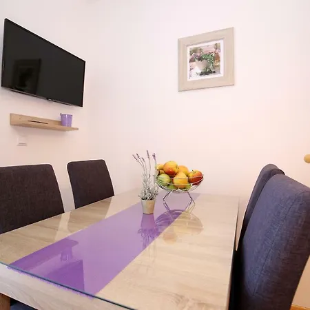 Apartment Mara Zadar