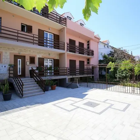 Apartment Mara Zadar